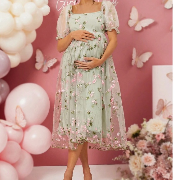 Dresses & Skirts - Maternity Mint Green Floral Embroidered Puff Sleeve Dress